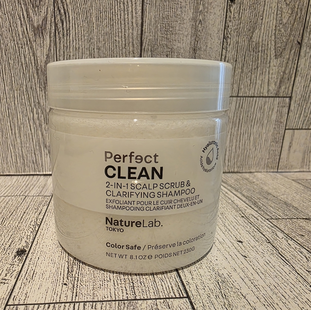 Perfect CLEAN 2-in-1 Scalp Scrub & Clarifying Shampoo - White